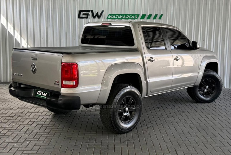 AMAROK 2.0 TRENDLINE 4X4 CD 16V TURBO INTERCOOLER DIESEL 4P MANUAL - 2011 - CAXIAS DO SUL