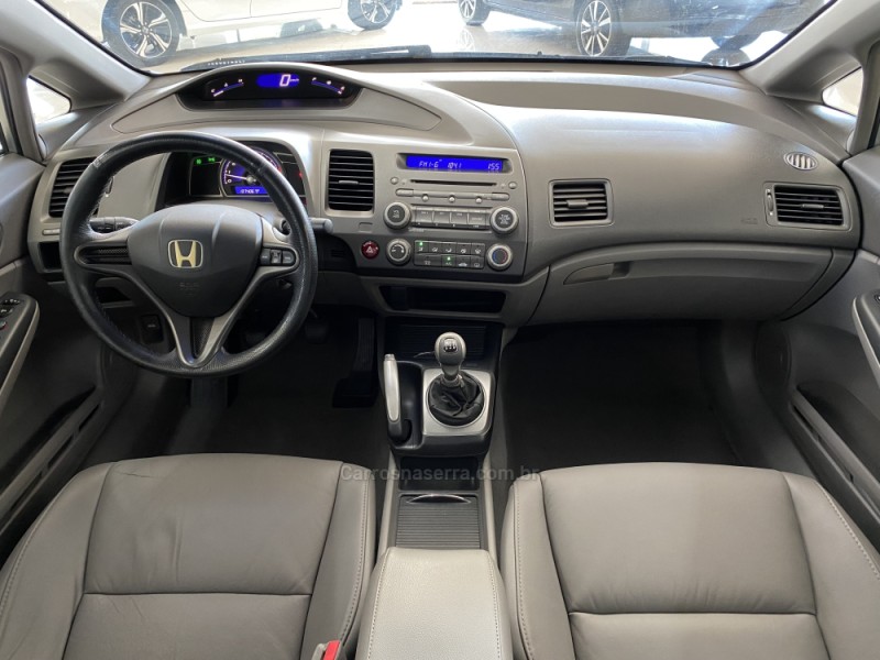 CIVIC 1.8 LXS 16V FLEX 4P MANUAL - 2010 - CHARQUEADAS