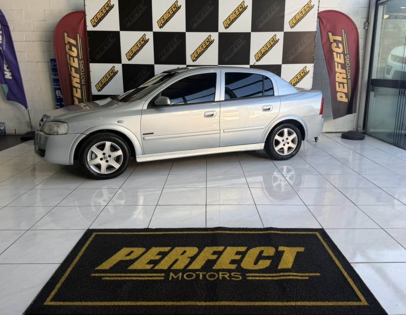astra 2.0 sfi advantage sedan 16v gasolina 4p manual 2008 portao