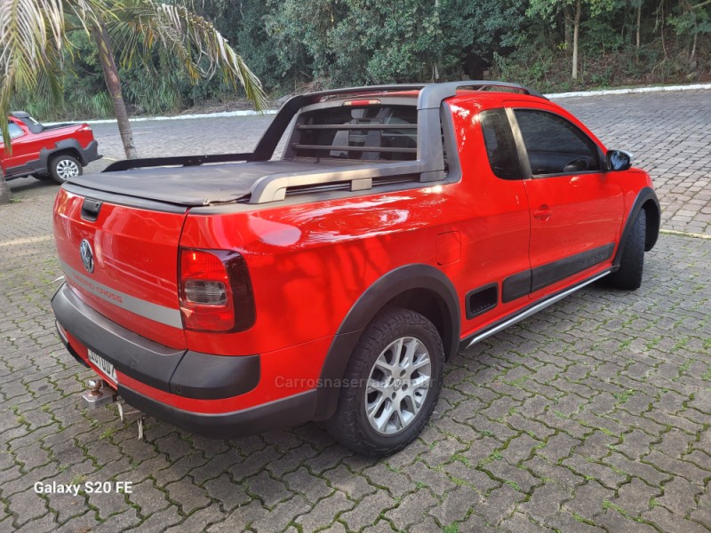 SAVEIRO 1.6 CROSS CE 8V FLEX 2P MANUAL - 2014 - NOVA PRATA