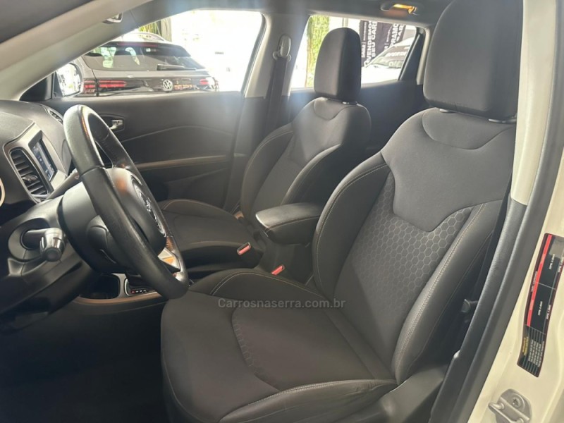 COMPASS 2.0 16V FLEX SPORT AUTOMÁTICO - 2018 - NOVO HAMBURGO