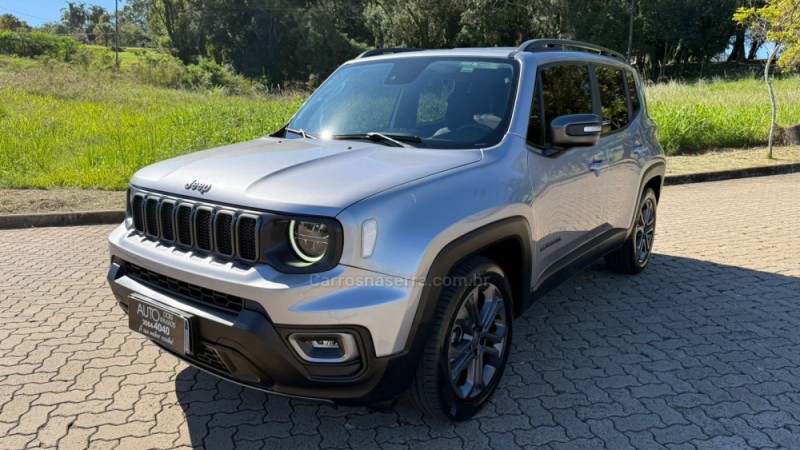 RENEGADE 1.3 LONGITUDE T270 16V TURBO FLEX 4P AUTOMÁTICO - 2024 - DOIS IRMãOS
