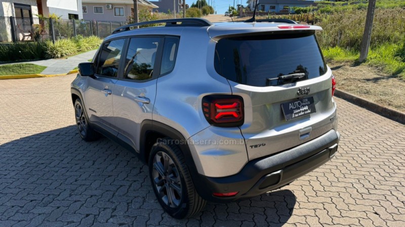 RENEGADE 1.3 LONGITUDE T270 16V TURBO FLEX 4P AUTOMÁTICO - 2024 - DOIS IRMãOS