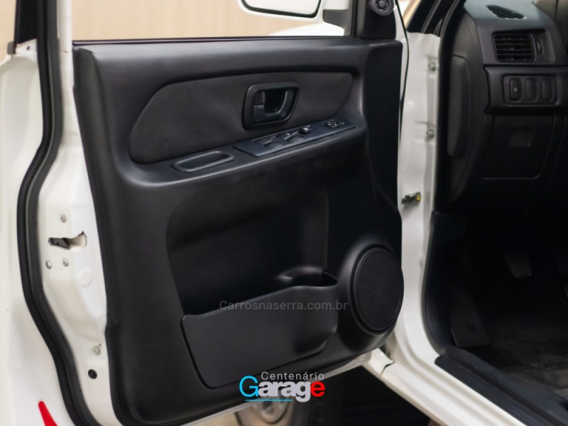 PAJERO TR4 2.0 4X2 16V 140CV FLEX 4P MANUAL - 2013 - CAXIAS DO SUL