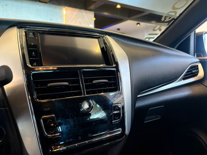 YARIS 1.5 XS CONNECT 16V FLEX 4P AUTOMÁTICO - 2021 - CAMPO BOM