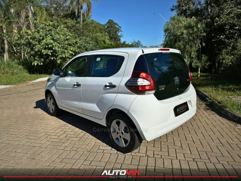 MOBI 1.0 8V EVO FLEX LIKE. MANUAL - 2020 - SAPIRANGA
