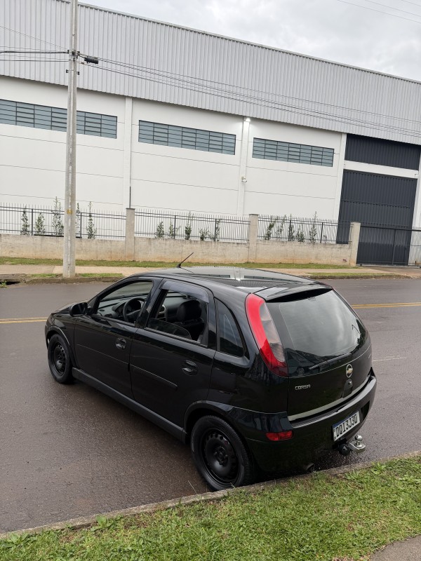 CORSA 1.8 MPFI PREMIUM 8V FLEX 4P MANUAL - 2006 - CAXIAS DO SUL
