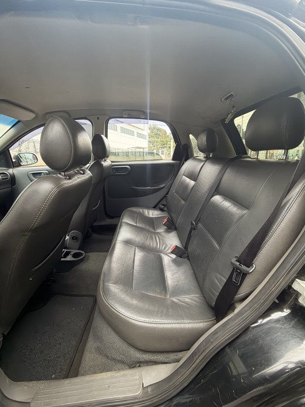 CORSA 1.8 MPFI PREMIUM 8V FLEX 4P MANUAL - 2006 - CAXIAS DO SUL