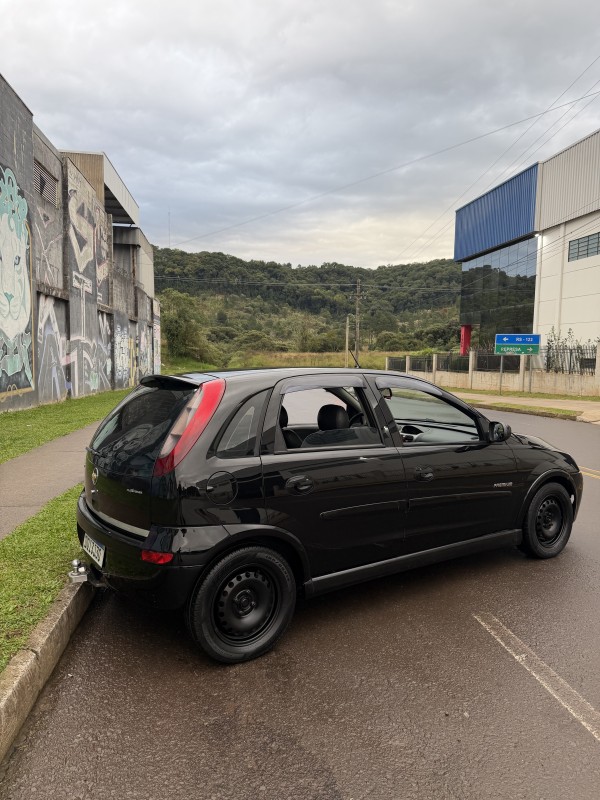 CORSA 1.8 MPFI PREMIUM 8V FLEX 4P MANUAL - 2006 - CAXIAS DO SUL