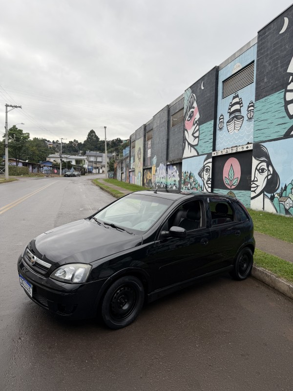 CORSA 1.8 MPFI PREMIUM 8V FLEX 4P MANUAL - 2006 - CAXIAS DO SUL