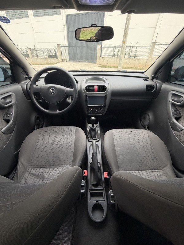 CORSA 1.0 MPFI MAXX 8V GASOLINA 4P MANUAL - 2012 - CAXIAS DO SUL