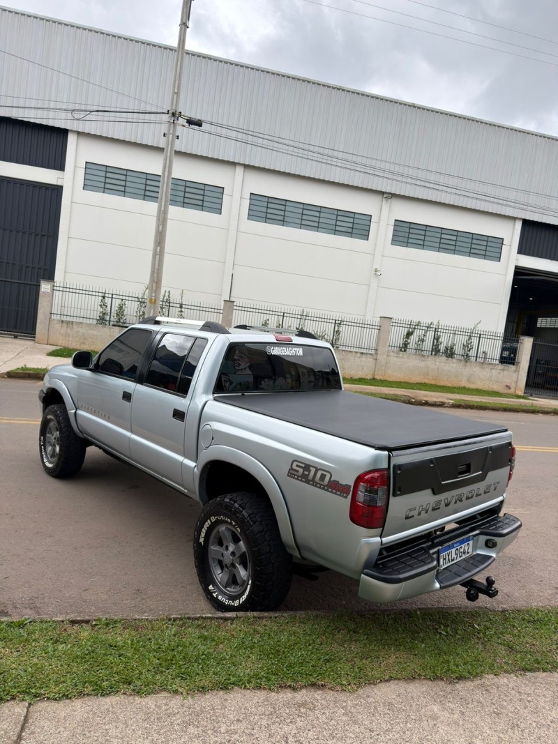 S10 2.8 COLINA 4X4 CD 12V TURBO INTERCOOLER DIESEL 4P MANUAL - 2006 - CAXIAS DO SUL