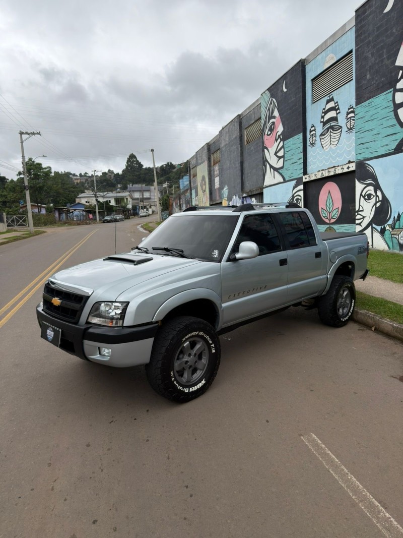 S10 2.8 COLINA 4X4 CD 12V TURBO INTERCOOLER DIESEL 4P MANUAL - 2006 - CAXIAS DO SUL