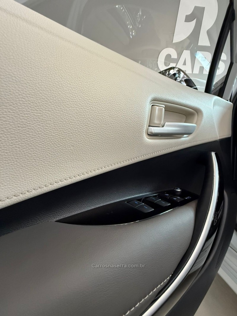 COROLLA 1.8 ALTIS PREMIUM 16V HÍBRIDO 4P AUTOMÁTICO - 2022 - LAJEADO