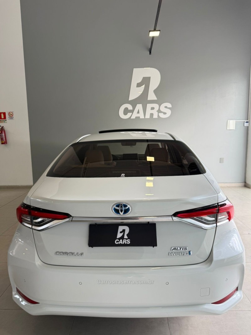 COROLLA 1.8 ALTIS PREMIUM 16V HÍBRIDO 4P AUTOMÁTICO - 2022 - LAJEADO