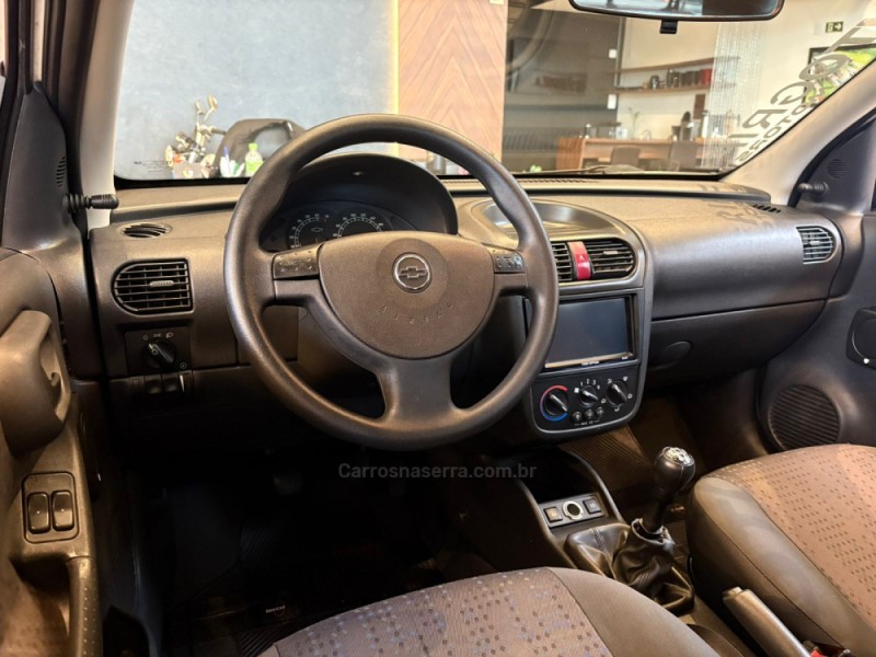 CORSA 1.4 MPFI MAXX 8V FLEX 4P MANUAL - 2012 - CAMPO BOM