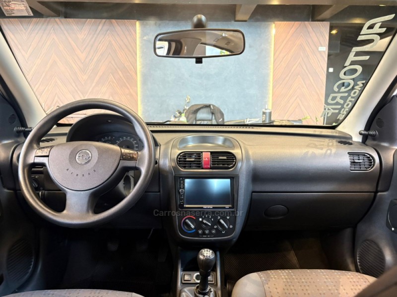 CORSA 1.4 MPFI MAXX 8V FLEX 4P MANUAL - 2012 - CAMPO BOM