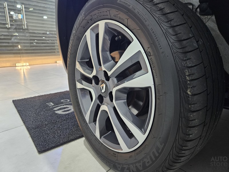 SANDERO 1.6 STEPWAY ICONIC X-TRONIC 16V FLEX 4P AUTOMÁTICO - 2024 - CAXIAS DO SUL