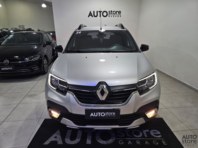 SANDERO 1.6 STEPWAY ICONIC X-TRONIC 16V FLEX 4P AUTOMÁTICO - 2024 - CAXIAS DO SUL