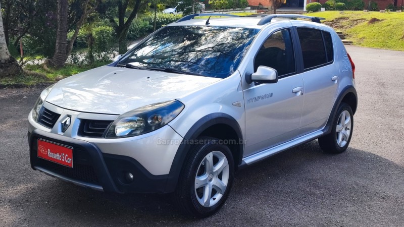 SANDERO 1.6 STEPWAY 16V FLEX 4P MANUAL - 2011 - FARROUPILHA