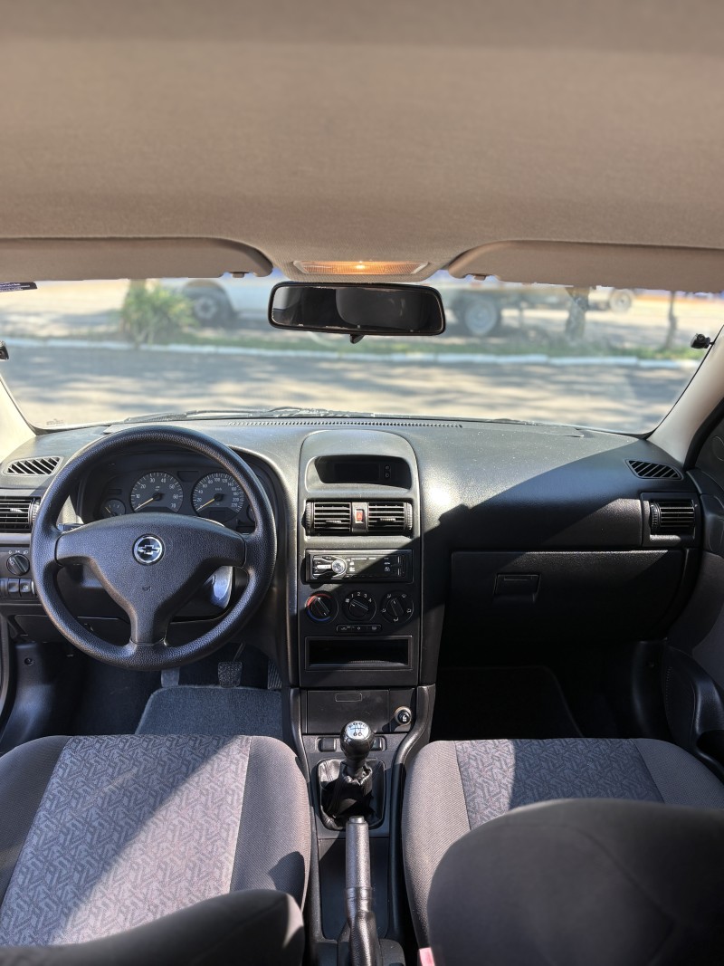 ASTRA 2.0 MPFI ADVANTAGE 8V FLEX 4P MANUAL - 2006 - FARROUPILHA