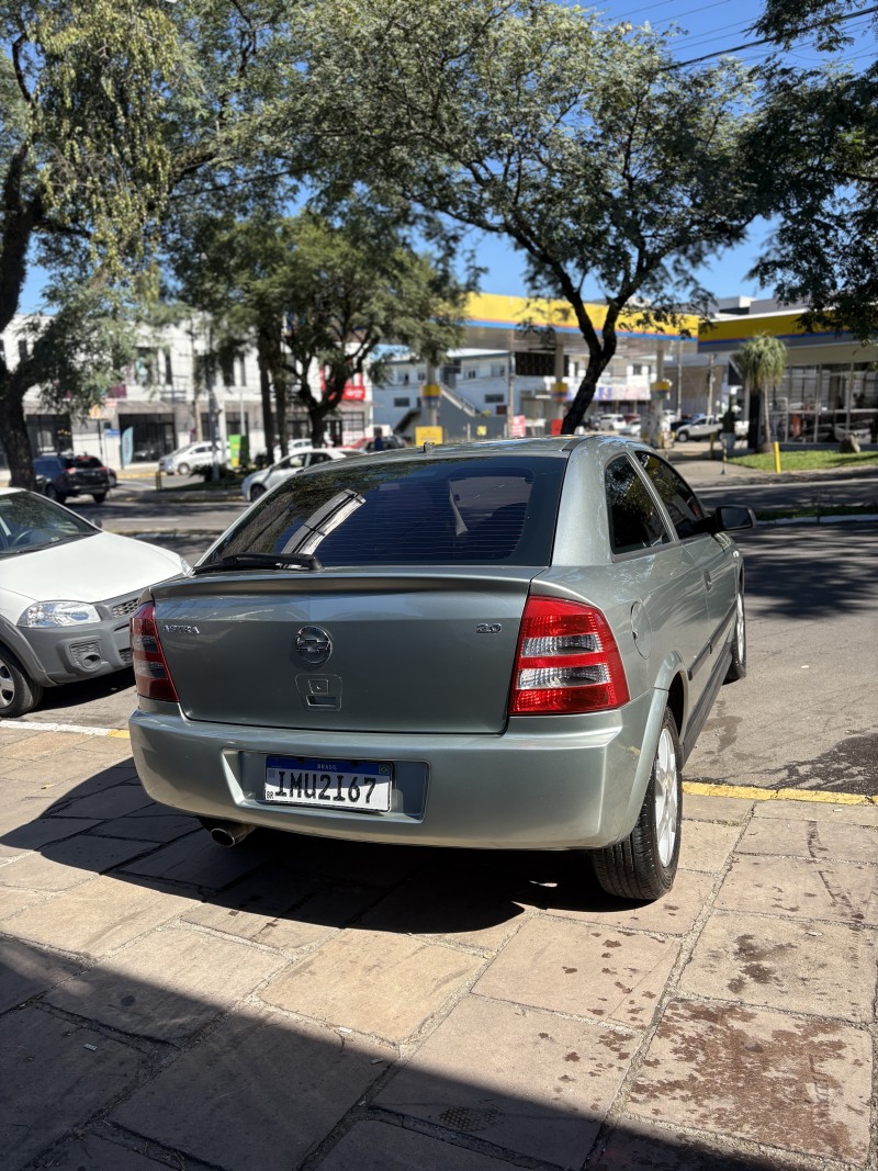 ASTRA 2.0 MPFI ADVANTAGE 8V FLEX 4P MANUAL - 2006 - FARROUPILHA