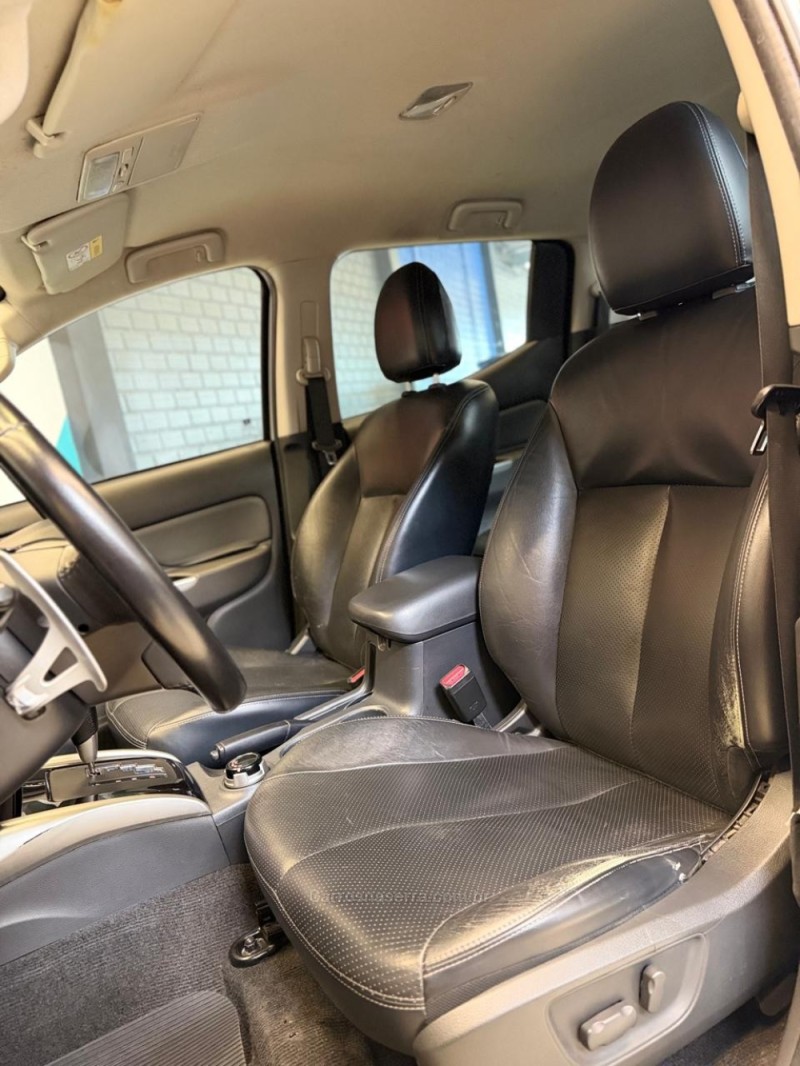 L200 TRITON 2.4 HPE-S SPORT 4X4 CD 16V DIESEL 4P AUTOMÁTICO - 2018 - NOVO HAMBURGO