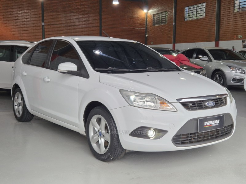 FOCUS 1.6 8V FLEX 4P MANUAL - 2012 - CAXIAS DO SUL