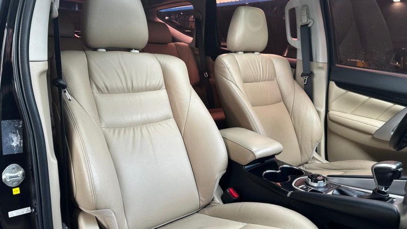 PAJERO SPORT 2.4 HPE 4X4 DIESEL 4P AUTOMÁTICA - 2020 - CAXIAS DO SUL