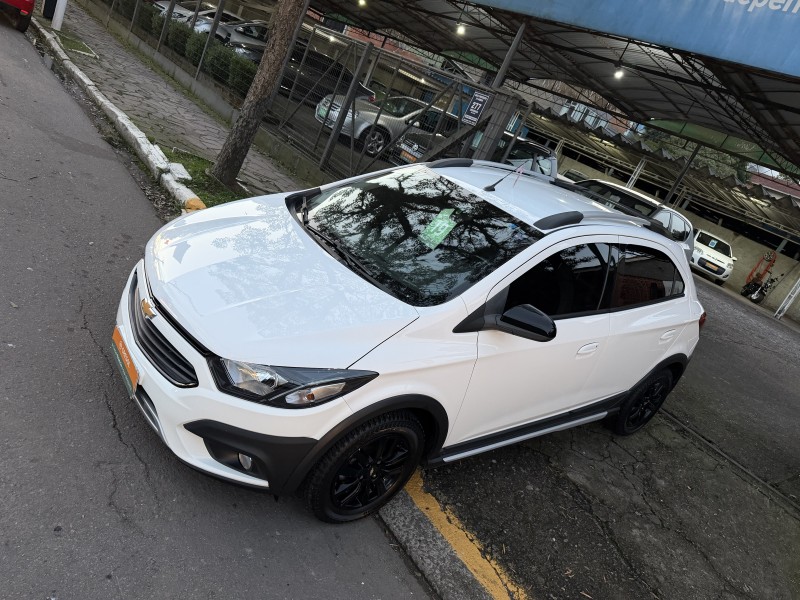 ONIX 1.4 MPFI ACTIV 8V FLEX 4P AUTOMÁTICO - 2019 - GARIBALDI