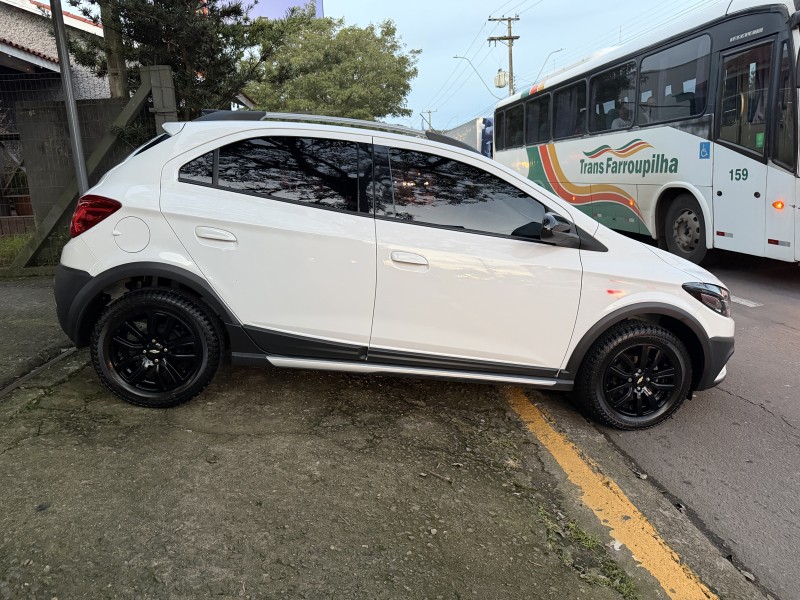 ONIX 1.4 MPFI ACTIV 8V FLEX 4P AUTOMÁTICO - 2019 - GARIBALDI