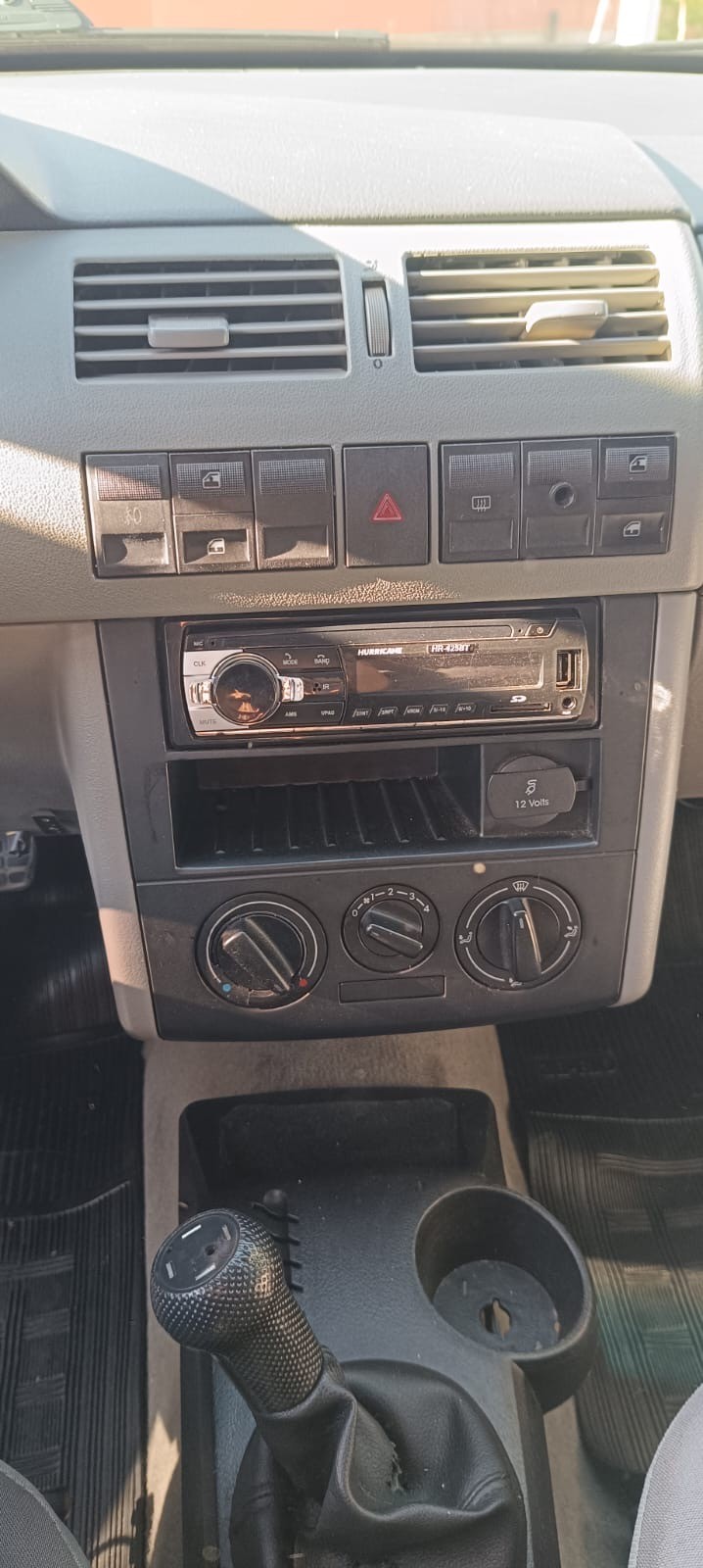 GOL 1.0 8V GASOLINA 2P MANUAL - 2001 - CAXIAS DO SUL