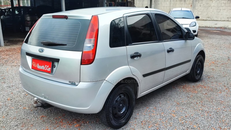 FIESTA 1.0 MPI 8V GASOLINA 4P MANUAL - 2004 - FARROUPILHA