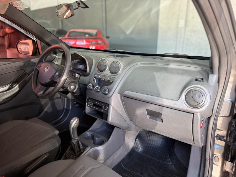 MONTANA 1.4 MPFI COMBO FURGÃO 8V ECONO FLEX 2P MANUAL - 2013 - CAXIAS DO SUL