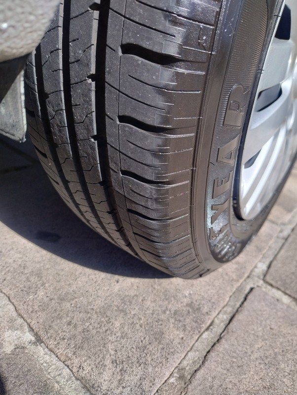 VOYAGE 1.6 MI 8V FLEX 4P MANUAL - 2013 - CAXIAS DO SUL