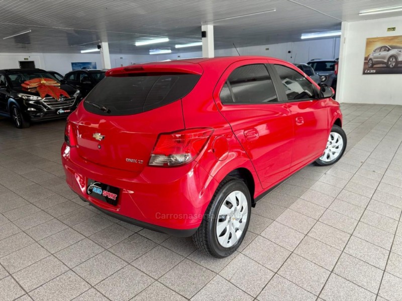 ONIX 1.4 MPFI LT 8V FLEX 4P MANUAL - 2015 - NOVO HAMBURGO