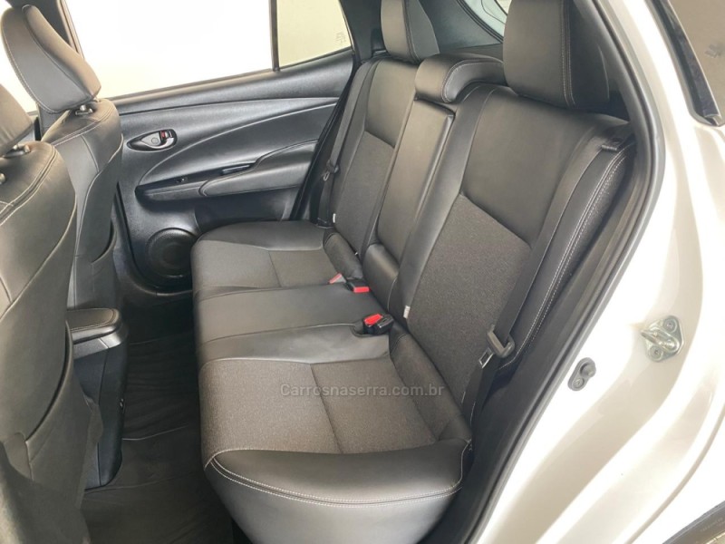YARIS 1.5 XS 16V FLEX 4P AUTOMÁTICO - 2024 - LAJEADO