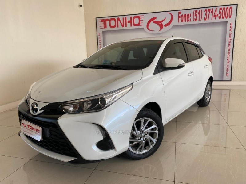 YARIS 1.5 XS 16V FLEX 4P AUTOMÁTICO