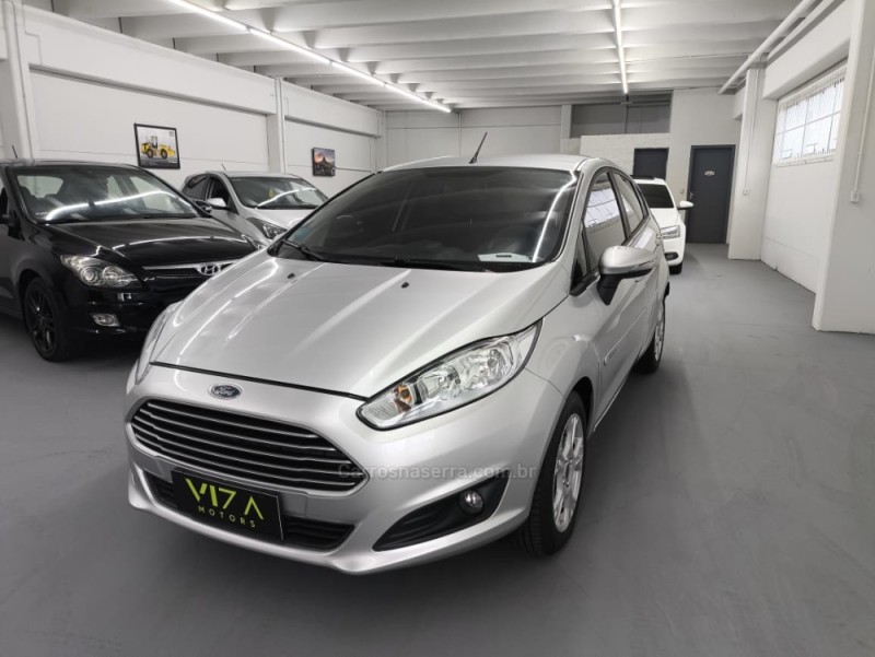 FIESTA 1.6 SE HATCH 16V FLEX 4P AUTOMÁTICO - 2015 - CAXIAS DO SUL