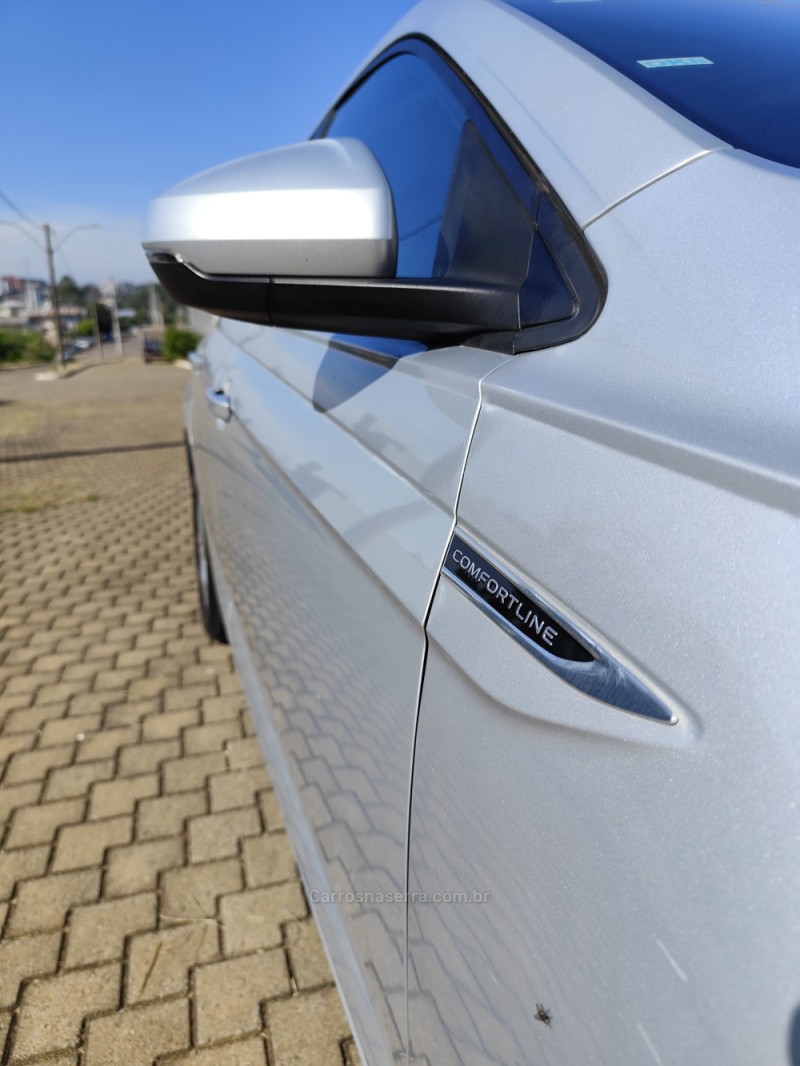 POLO 1.0 TSI COMFORTLINE 12V FLEX 4P AUTOMÁTICO - 2024 - GUAPORé