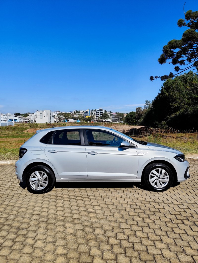 POLO 1.0 TSI COMFORTLINE 12V FLEX 4P AUTOMÁTICO - 2024 - GUAPORé
