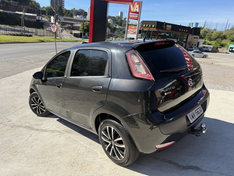 PUNTO 1.4 ATTRACTIVE ITALIA 8V FLEX 4P MANUAL - 2016 - CAXIAS DO SUL