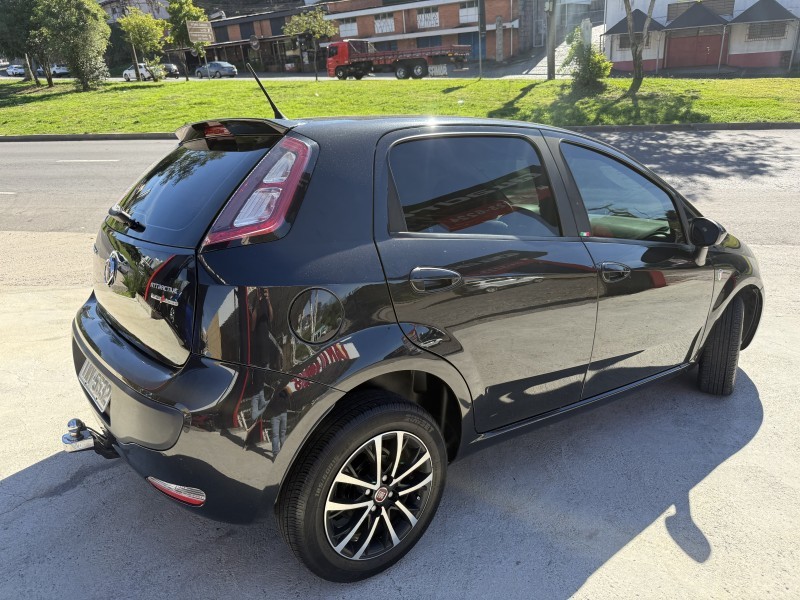 PUNTO 1.4 ATTRACTIVE ITALIA 8V FLEX 4P MANUAL - 2016 - CAXIAS DO SUL