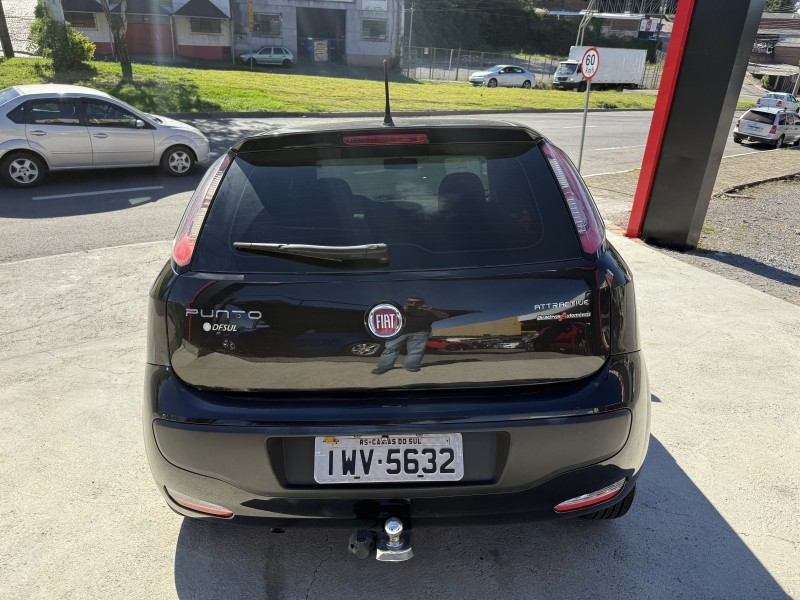 PUNTO 1.4 ATTRACTIVE ITALIA 8V FLEX 4P MANUAL - 2016 - CAXIAS DO SUL