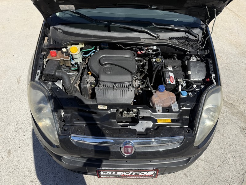 PUNTO 1.4 ATTRACTIVE ITALIA 8V FLEX 4P MANUAL - 2016 - CAXIAS DO SUL