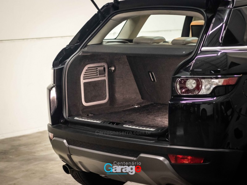 RANGE ROVER EVOQUE 2.0 PRESTIGE TECH 4WD 16V GASOLINA 4P AUTOMÁTICO - 2013 - CAXIAS DO SUL