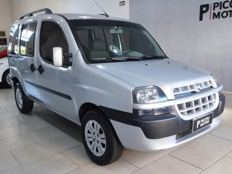 DOBLÓ 1.8 ELX 8V FLEX 4P MANUAL 7 LUGARES - 2009 - CAXIAS DO SUL
