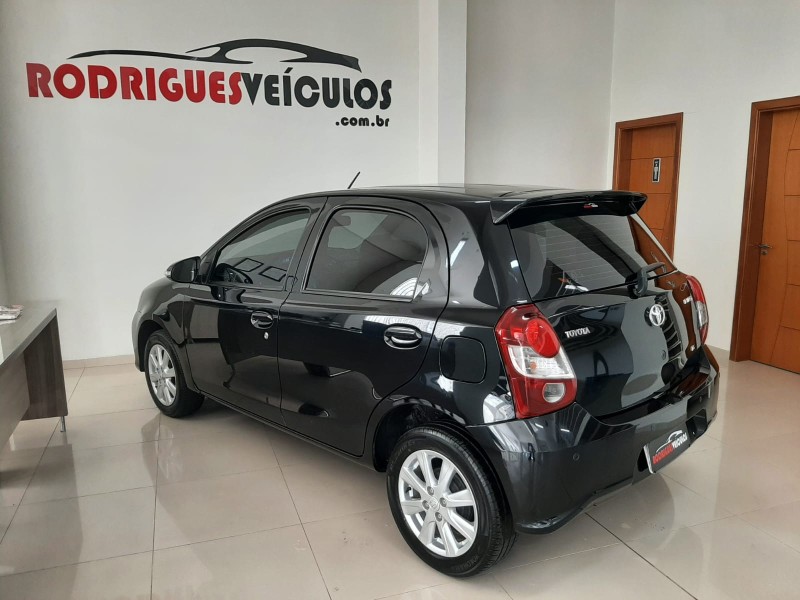 ETIOS 1.5 X PLUS 16V FLEX 4P MANUAL - 2019 - CAXIAS DO SUL