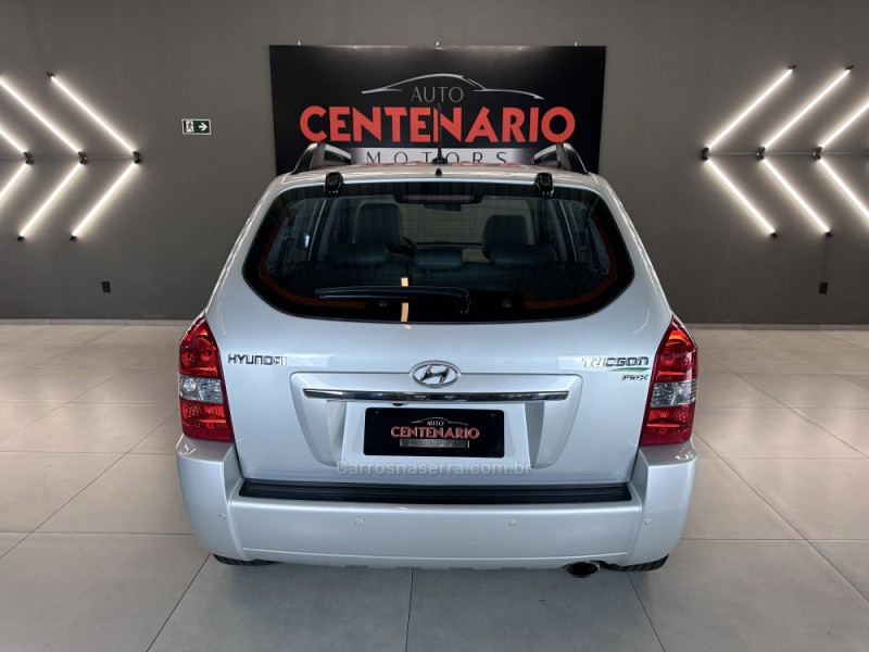 TUCSON 2.0 MPFI GLS 16V 143CV 2WD FLEX 4P AUTOMÁTICO - 2014 - SAPIRANGA