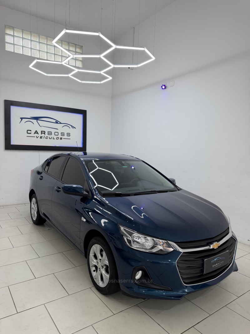 ONIX 1.0	PREMIER PLUS 12V TURBO FLEX 4P AUTOMÁTICO - 2024 - CAXIAS DO SUL